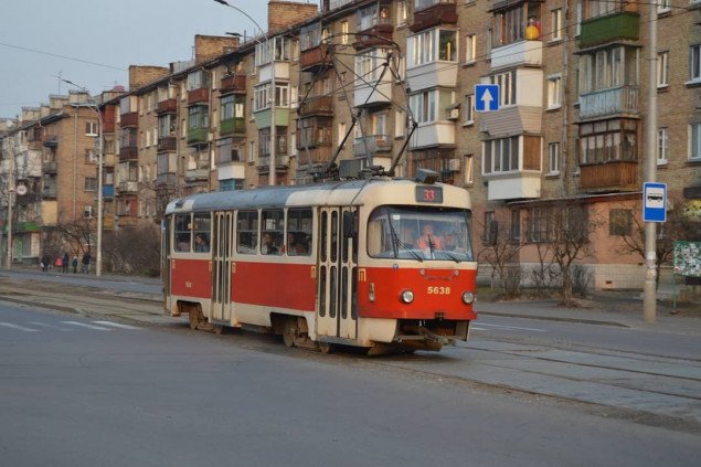 Жители ДВРЗ просят столичные власти завершить реконструкцию трамвайных путей на Алматинской
