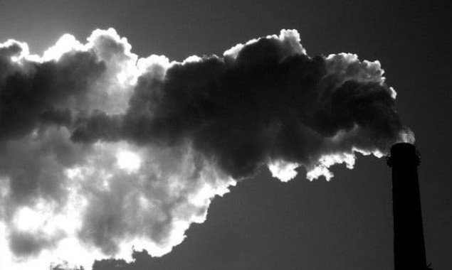 Столичная прокуратура подозревает должностное лицо предприятия в загрязнении воздуха опасными веществами