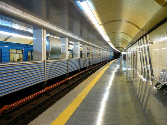 Более 300 млн гривен необходимо для спасения метро Вырлица от затопления: рабочая группа Киевсовета безотлагательно ищет решение
