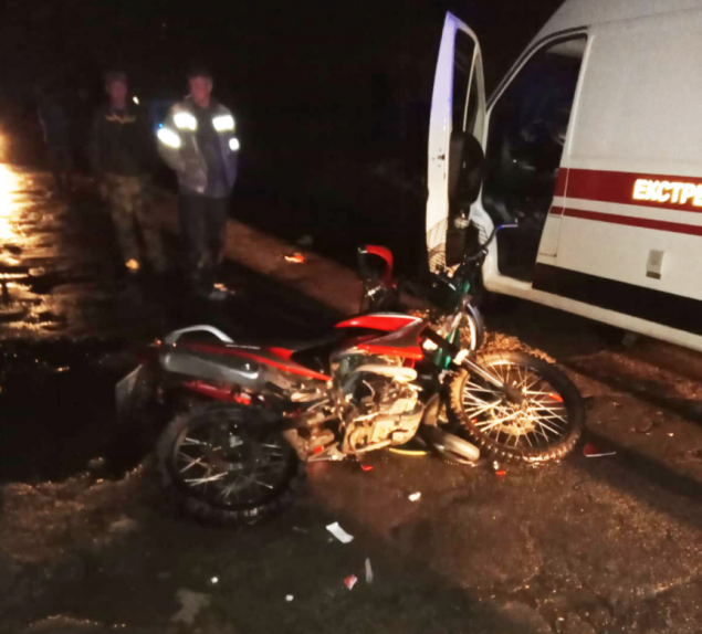 Под Броварами подросток на мотоцикле сбил насмерть женщину на велосипеде