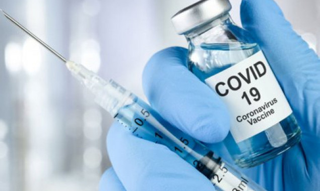 В Центре предоставления админуслуг Дарницкого района Киева заработал пункт вакцинации против Covid-19