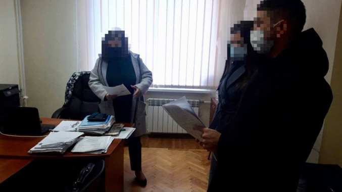 Прокуратура проводит обыски в очередном КП Святошинского района в рамках расследования растраты бюджетных средств при закупке топлива