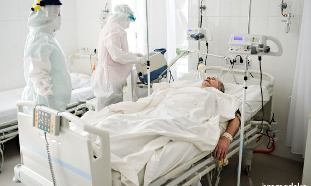 За минувшие сутки в Украине зафиксировано более 11 тысяч новых случаев COVID-19