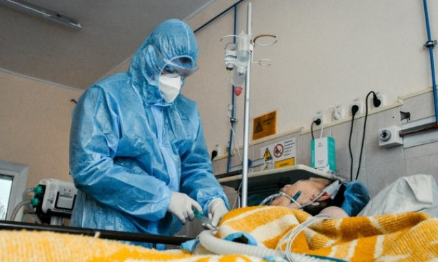 За добу на коронавірус захворіли 295 жителів Київщини