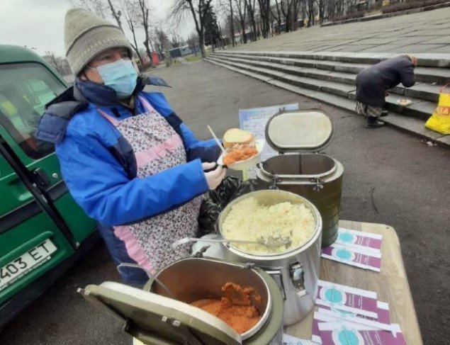 Социальный патруль начал оказывать помощь лицам без постоянного места жительства в Киеве
