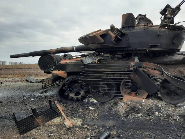 Потери российской стороны: 4300 военнослужащих, 146 танков, 46 самолетов, 4 града (видео)