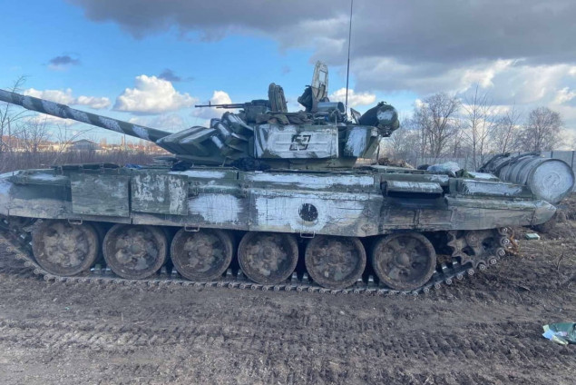 Российским солдатам предлагают 5 млн рублей за каждый отданный танк