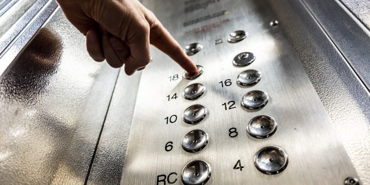 В 30 домах Киева реконструируют лифты (адреса)