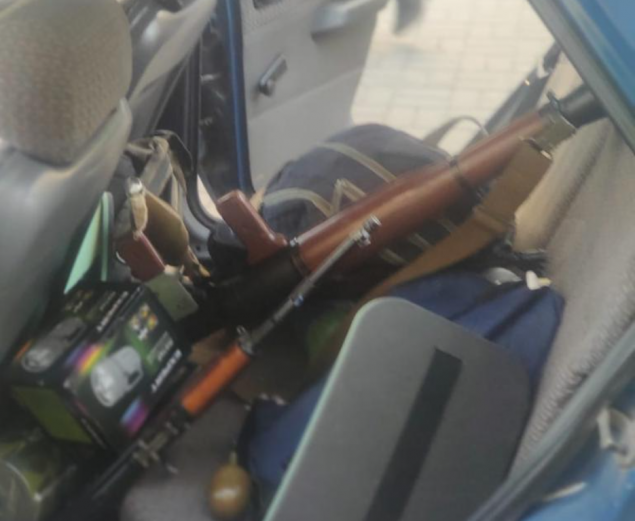 У Києві поліція затримала диверсантів з арсеналом зброї (фото)