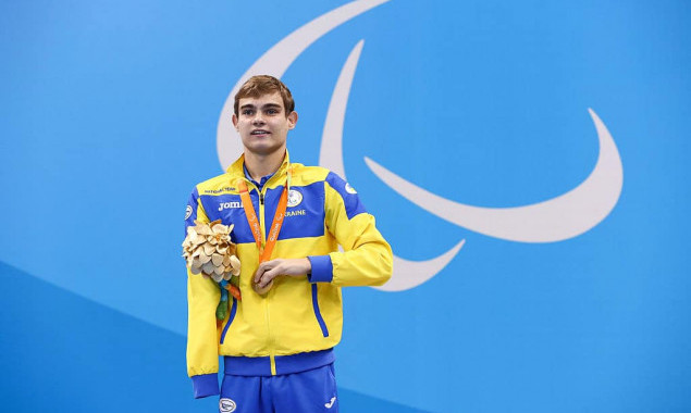 Паралімпійський чемпіон Євген Богодайко продає свою золоту медаль, щоб допомогти ЗСУ