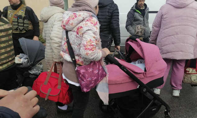 На Київщині з окупованої території Димерської громади евакуйовано понад 400 мешканців
