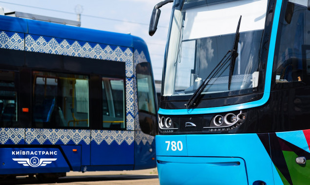 У Києві відновили рух трамваю № 16 та тролейбусів № 37 та № 40, з 21 квітня метрополітен відновить рух потягів до станції “Лісова”