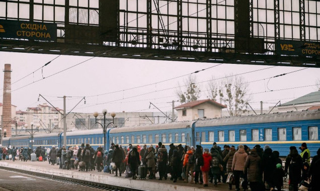 У зв’язку з обстрілом станції в центральній Україні низка поїздів змінила маршрут,- “Укрзалізниця”