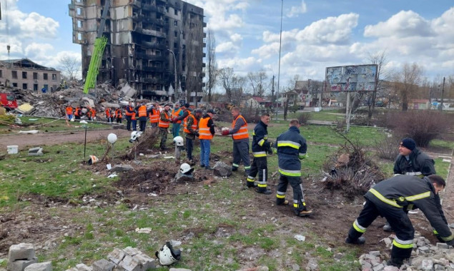 У Бородянці при розбиранні завалів двох розбомблених ординцями будинків знайшли ще 7 тіл