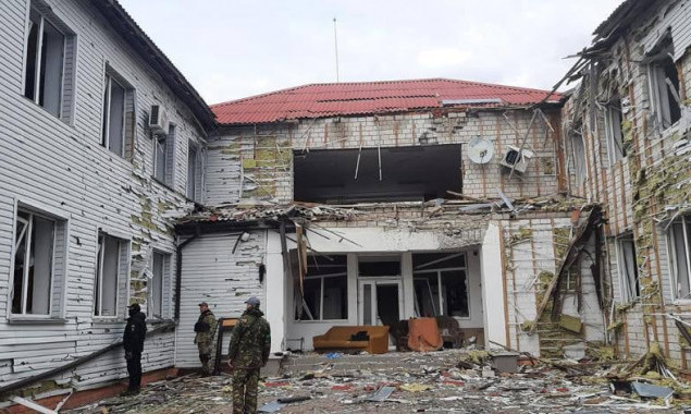 Російськими окупантами пошкоджено десятки закладів освіти в Макарівській та Бородянській громадах (фото)