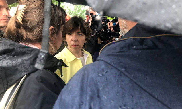 Міністр закордонних справ Франції Катрін Колонна відвідала Бучу