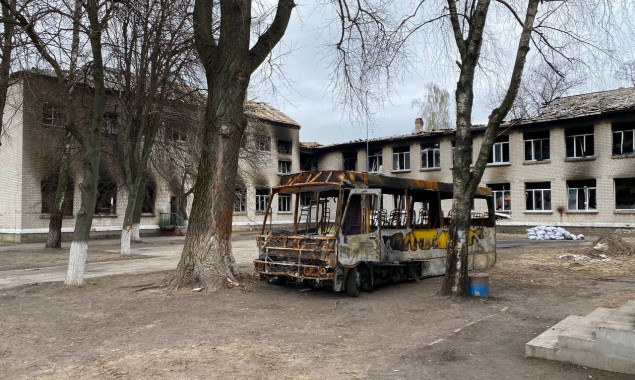 Рашисти залишили навчальні заклади Київщини без комп’ютерів