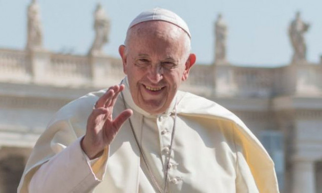 Папа Римський Франциск назвав “варварським” ракетний удар по ТЦ у Кременчуку