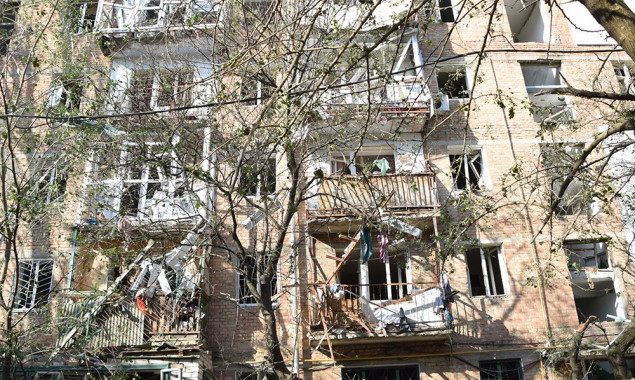 Ракетний удар по Миколаєву: дві людини загинули, пошкоджено 5 житлових будинків