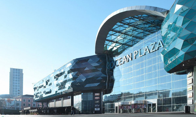Один з найбільших торгових центрів Києва Ocean Plaza припинив роботу