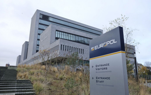 Європол знайшов ознаки контрабанди зброї з України