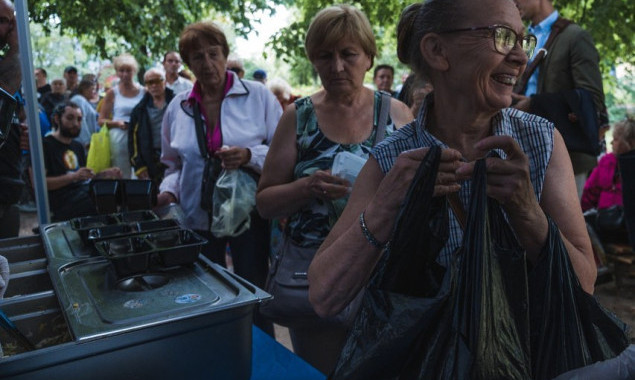 Ржищівська громада на Київщині отримала гуманітарку для внутрішньо переміщених осіб