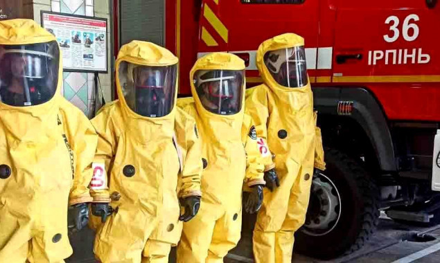 Рятувальники в Ірпені тренувалися боротися з хімічною загрозою