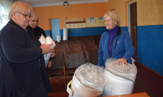 Переселенці у Студениківській громаді отримали гуманітарну допомогу