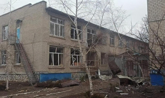 Поранена Київщина: на відновлення постраждалого від рф військового містечка на Фастівщині витратять понад 400 тисяч