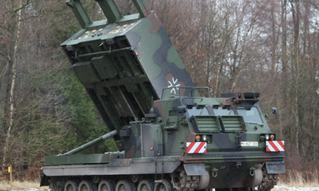 ФРН передала Україні п'ять РСЗВ MARS II та 14 артустановок Panzerhaubitze 2000