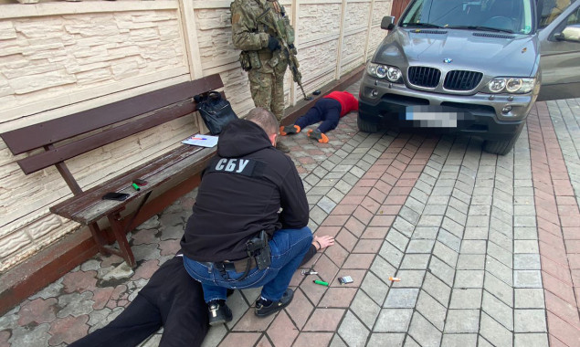 У Києві правоохоронці викрили чергову схему незаконного перетину державного кордону