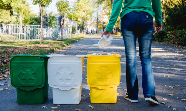 Активісти закликають киян долучитися до екологічного проєкту із сортування сміття