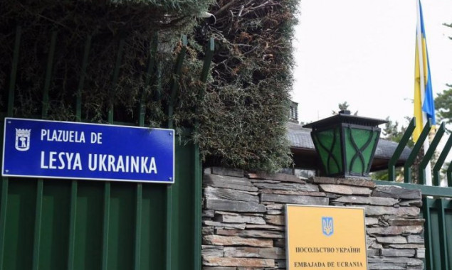 Вибух у посольстві України в Іспанії: посол Погорельцев каже, що цілили в нього