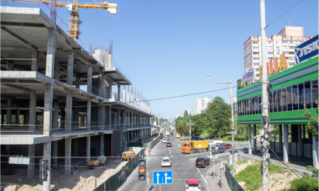 Петиція з закликом знести недобудований ТРЦ на проспекті Леся Курбаса у Києві набрала необхідну кількість голосів