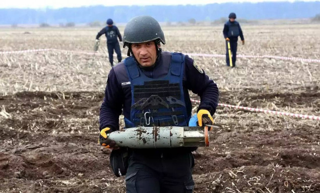 Протягом минулого року в Україні було знешкоджено майже 500 тисяч вибухонебезпечних предметів