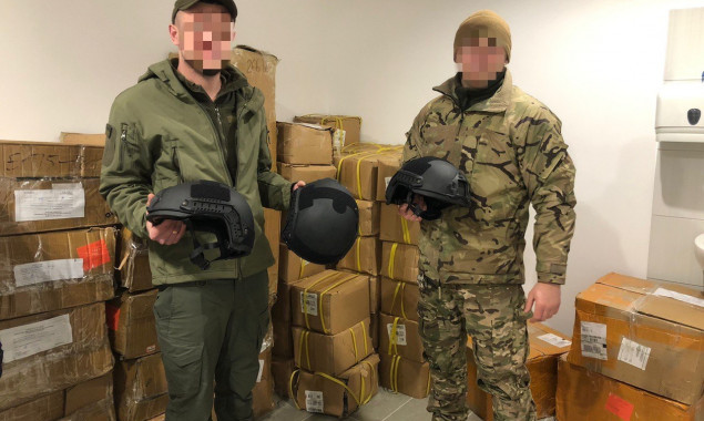 У Києві на потреби ЗСУ передали понад 900 одиниць конфіскованої військової амуніції 