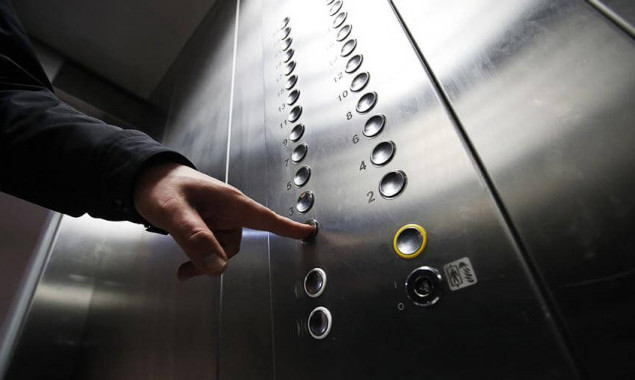 В Українці відновлять роботу ліфтів