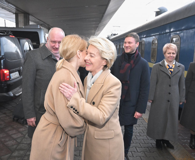 Президент Європейської комісії фон дер Ляйен та голова дипломатії ЄС Боррель прибули до Києва