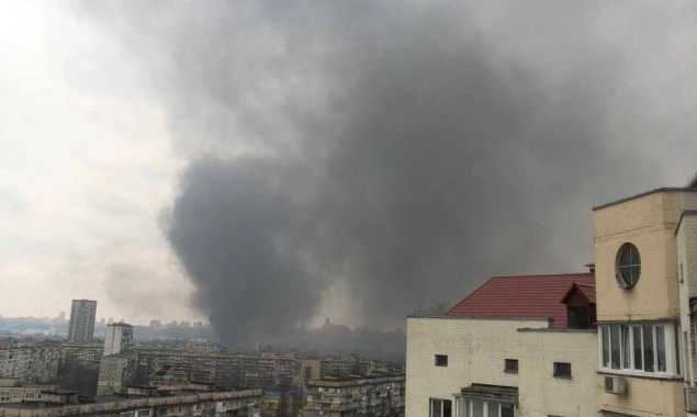 У Подільському районі Києва виникла пожежа на підприємстві, - Кличко (фото)