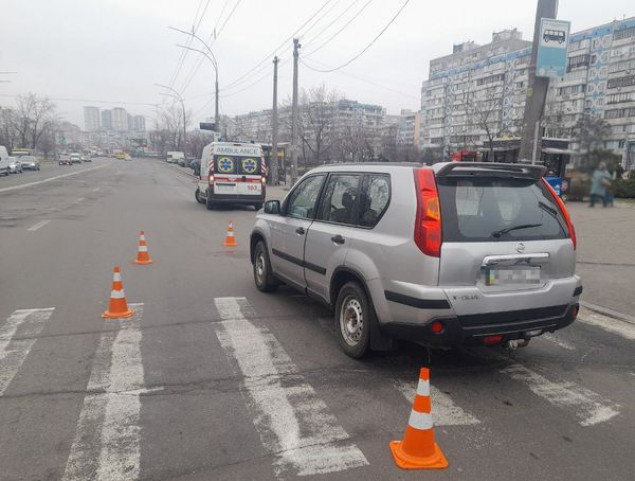 У Києві водій позашляховика скоїв смертельний наїзд на жінку на пішохідному переході 