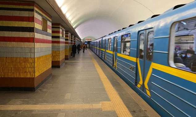 У столичному метро знов технічний збій: не працює QR-код у “Київ Цифровий"