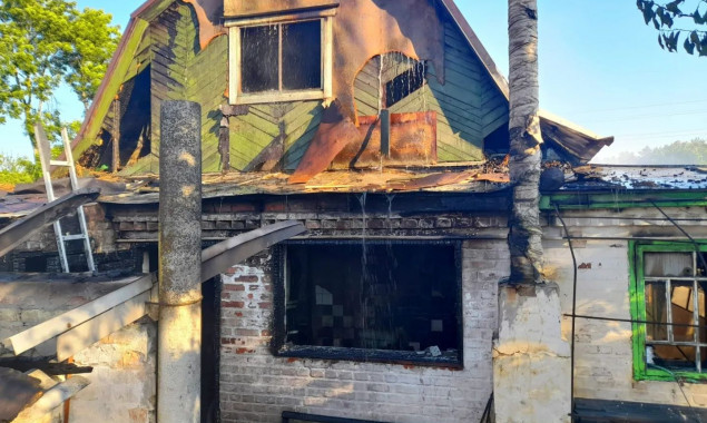 На Бучанщині троє людей потрапили у реанімацію через пожежу