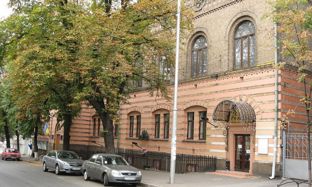 У Києві з незаконної оренди повернули приміщення університету Карпенка-Карого вартістю понад 3 млн гривень