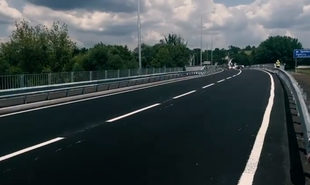 На Київщині відкрили рух новим мостом через річку Ірпінь (відео)