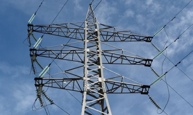 В “Укренерго” закликають громадян ощадливо споживати електроенергію, особливо у вечірні години