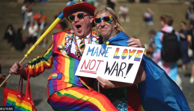 Активісти ЛГБТ провели KyivPride у Ліверпулі (фото)