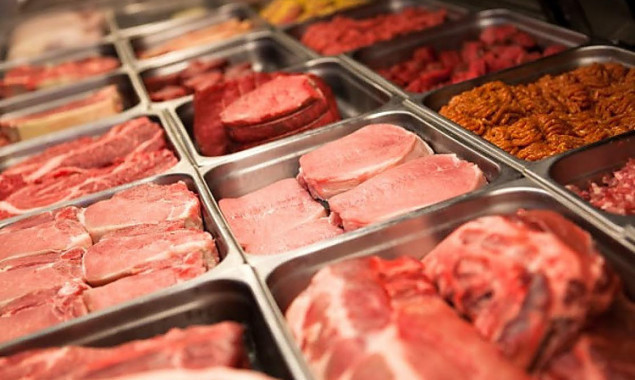 В Києві заборонили продавати м’ясо, рибу й молочну продукцію на ярмарках
