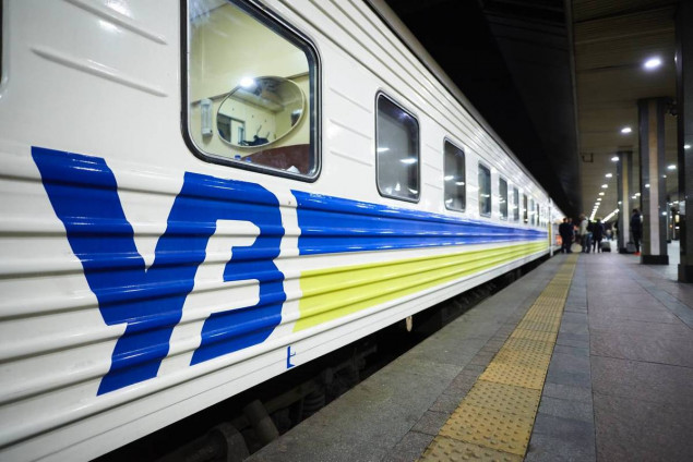 “Укрзалізниця” призначила додаткові рейси Київ-Львів на найближчі вихідні