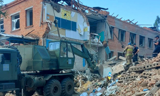 В Оріхові на Запоріжжі завершено пошуково-рятувальну операцію: 7 цивільних загинули, 13 отримали поранення
