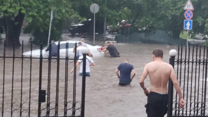Минулої п’ятниці у Києві злива встановила рекорд добової кількості опадів